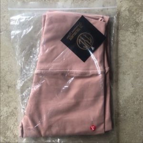 TYC Classic Premium Leggings Nude/Light Pink XS - Picture 5 of 5